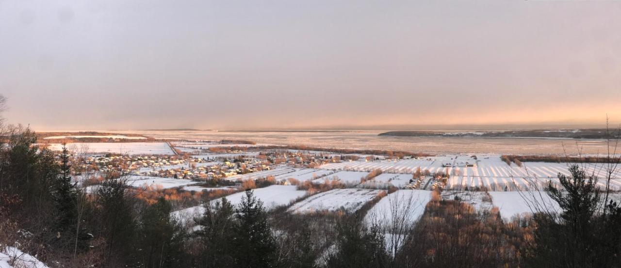 Les Chalets Sur Le Cap Saint Joachim Buitenkant foto